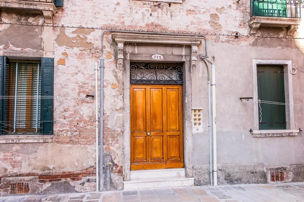 Casa Masa Close To @S.Lucia Train Station Venedig 0*,  Italien